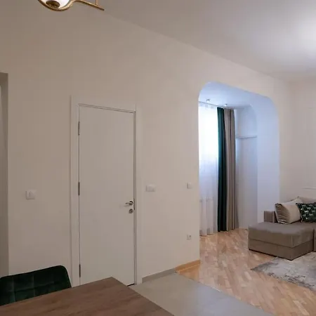 Apartman No. 7